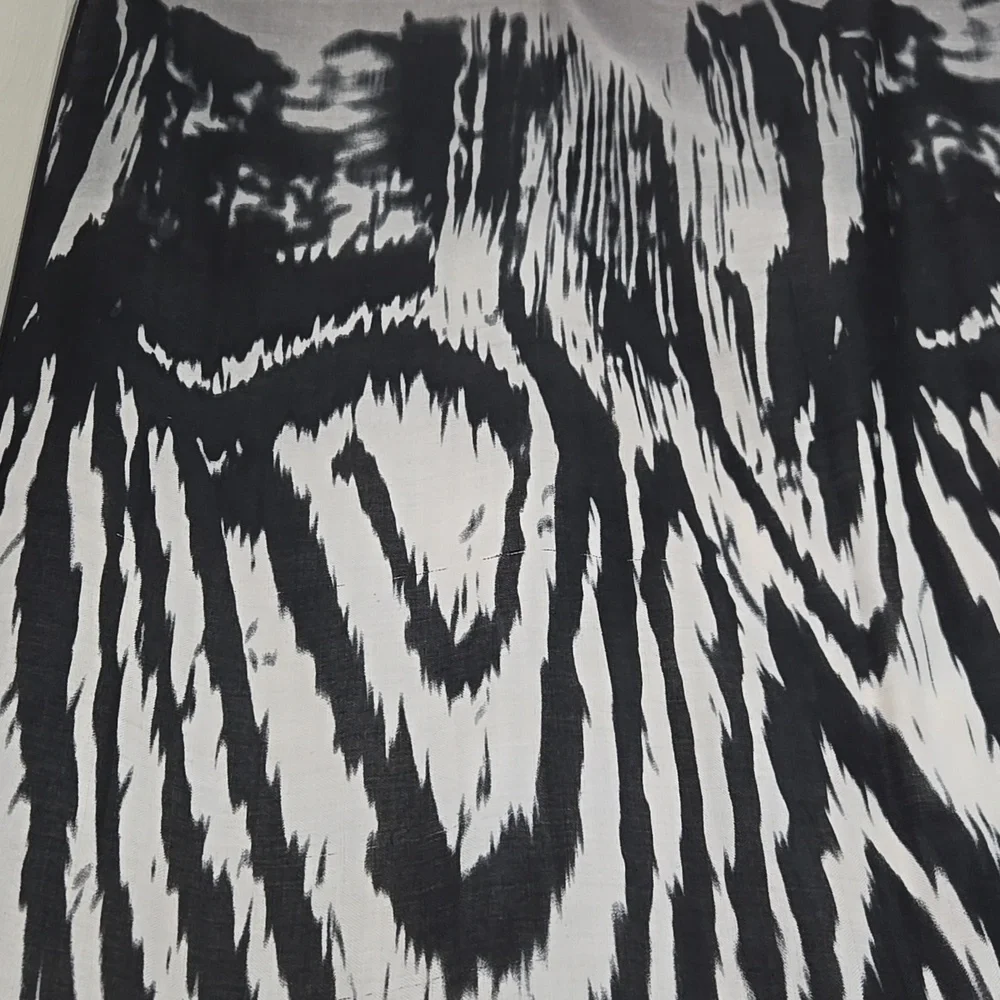 🖤 Black Gray Ombré Zebra Print Lightweight Wrap Scarf 30x72